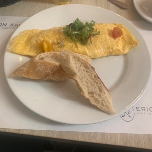 Omelette jamon y queso