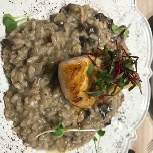 risotto con champinones y pesca del dia