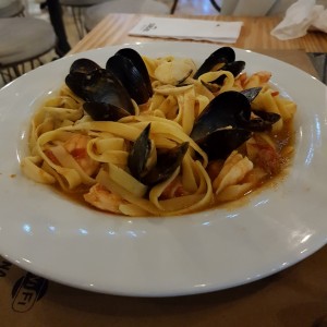 Fetuccini Frutos del Mar