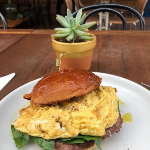 egg sandwich