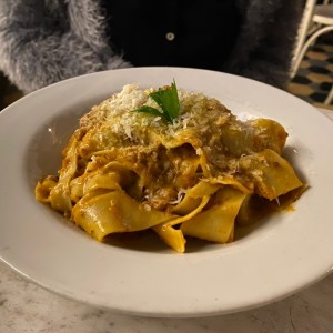 Parpadelle bolognese