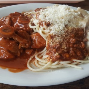 ossobuco con espagueti 