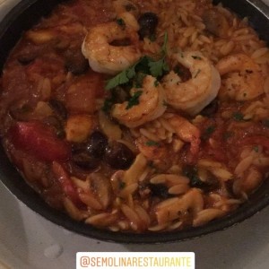 Orzo caldoso de langostinos