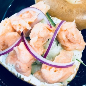 bagel salmon ahumado