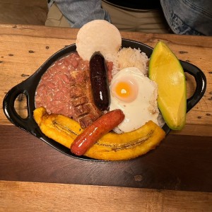 Bandeja Paisa