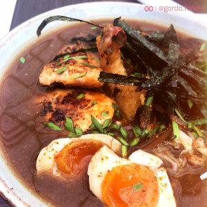 ramen de pescado