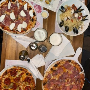 Pizzas