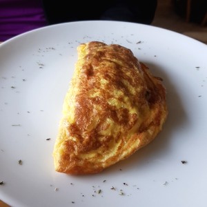 Omelet Queso, Pollo y Champiñones 