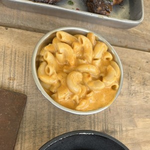 Mac & cheese 