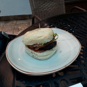 Hamburguesa hawaiana