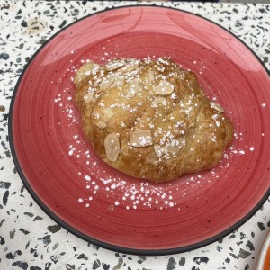 Croissant de almendra
