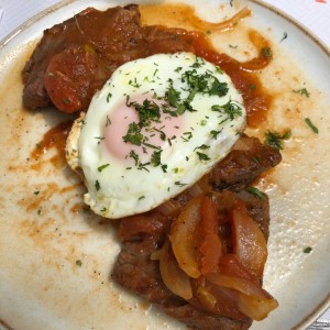 Bistec a caballo