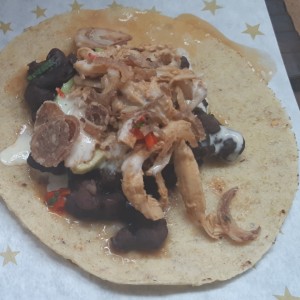 Pollo enchipotlado 