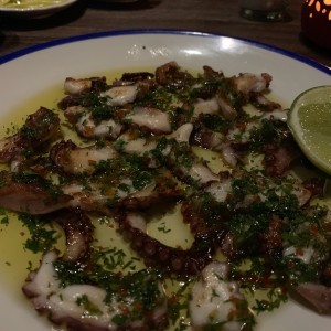 Pulpo de entrada