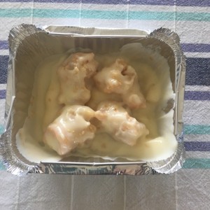 Langostinos en salsa blanca