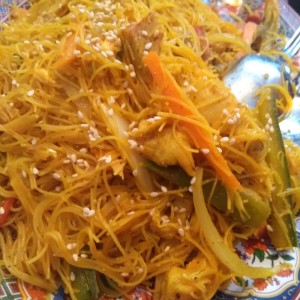 fideos Singapur