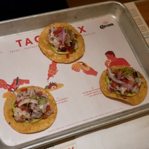Tostadas de Ceviche de Pescado Blanco