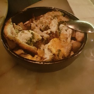 huevos fritos con pulpo