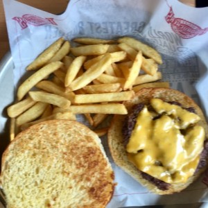 Combo Niño Cheese Burguer