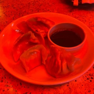 Dumplings de Cerdo Picante