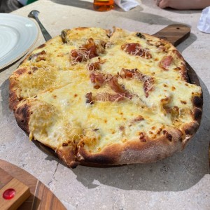 pizza carbonara
