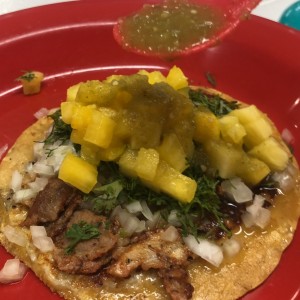 Pastor con salsa verde