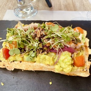 Avocado trucha