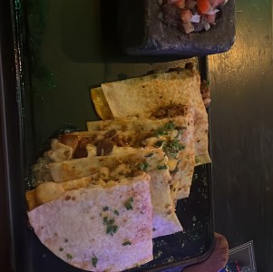 Quesadillas gringas