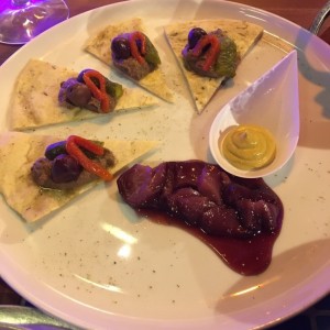 Pate de conejo con peras dulces