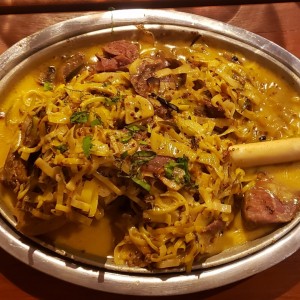 JARRET d'AGNEAU a la MOUNTARDE  de DIJON (Ossobuco de cordero  con mostaza dijon)