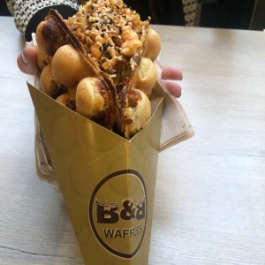 Bubble waffle de salchicha alemana