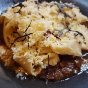 Pasta con rabo de Toro