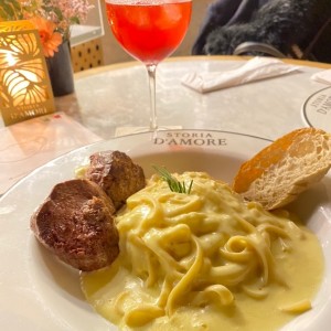 Fetuccinne Parmigiano Regiano 