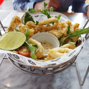 calamares y cslabacunes apanados
