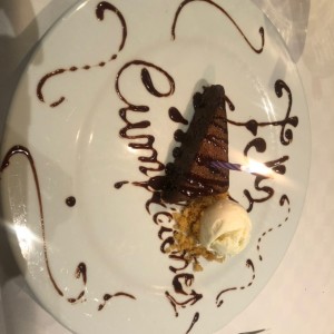 Brownie con helado