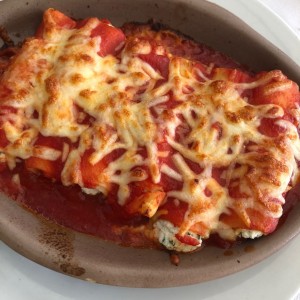 Canelones de ricotta y espinaca