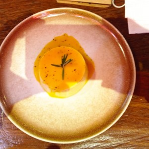 panna cotta de maracuyá.
