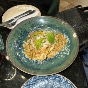 Bolognesa Gratinada de Cordero 
