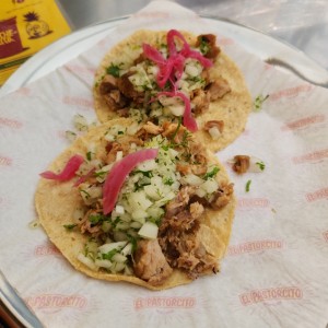 Tacos de carnitas