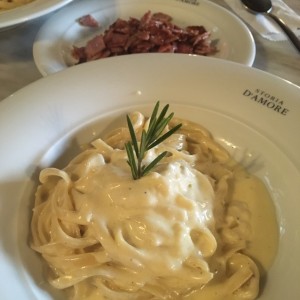 Spaguetti Parmigiano Reggiano