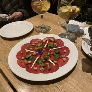 Carpaccio de res