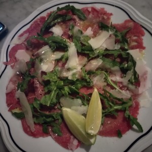 Carpaccio de res