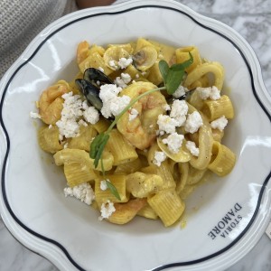 Cacio e pepe e gameri