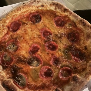 PEPPERONI, CIPOLLA E GORGONZOLA