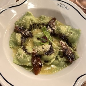 Ravioli con queso Bri
