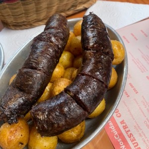 Chorizo con papa criolla