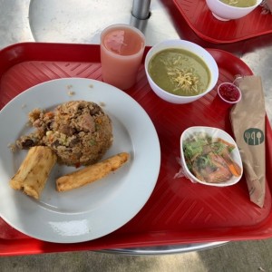 Arroz con pollo y crema 