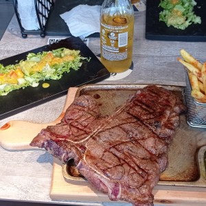 T- BONNE STEAK