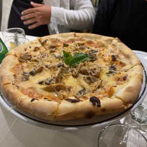 Pizza hongos