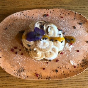 TARTA DE CURUBA Y MARACUYA CON MERENGUE CHINE